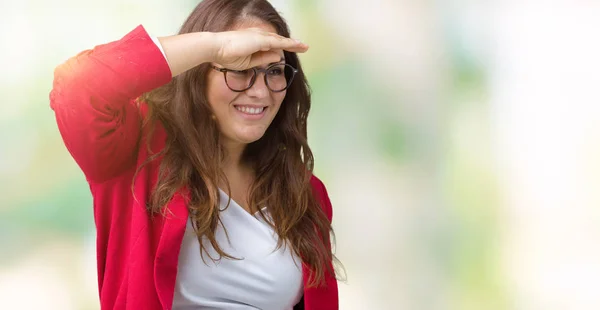 Mooie Grootte Jonge Zakenvrouw Elegante Jas Bril Dragen Geïsoleerd Achtergrond — Stockfoto