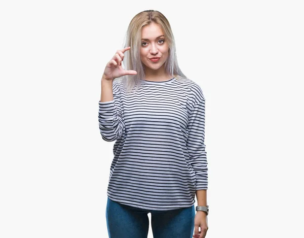 Young Blonde Woman Isolated Background Smiling Confident Gesturing Hand Doing — Stock Photo, Image