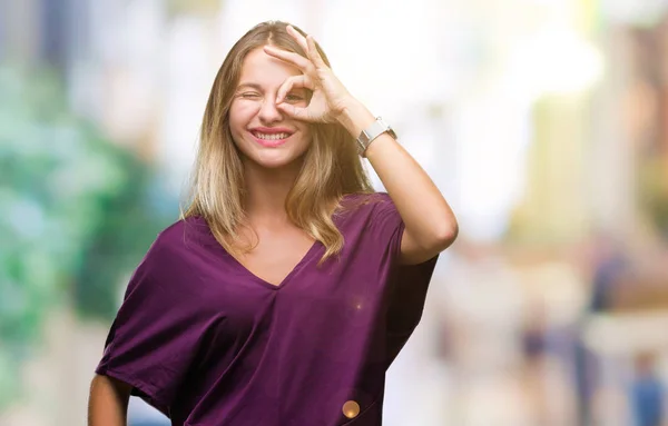 Młoda Piękna Blondynka Elegancki Kobieta Białym Tle Robi Gest Ręką — Zdjęcie stockowe