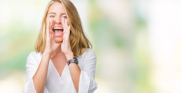 Bela Jovem Elegante Mulher Sobre Isolado Fundo Gritando Irritado Fora — Fotografia de Stock