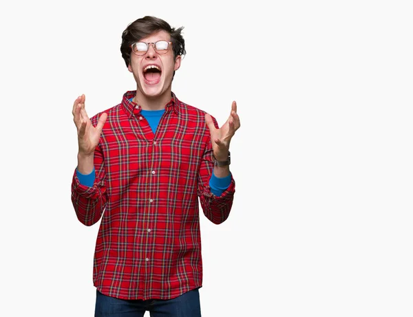 Jeune Bel Homme Portant Des Lunettes Sur Fond Isolé Célébrant — Photo