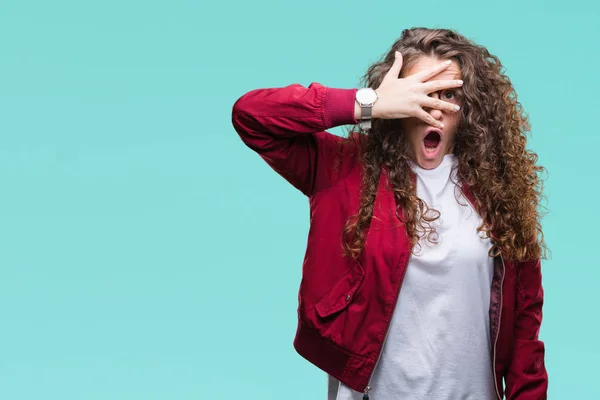 Mooie Brunette Krullend Haar Jong Meisje Jas Bril Dragen Geïsoleerde — Stockfoto