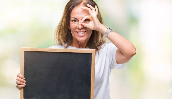 Middle Age Hispanic Woman Holding Blackboard Isolated Background Happy Face — Stock Photo, Image