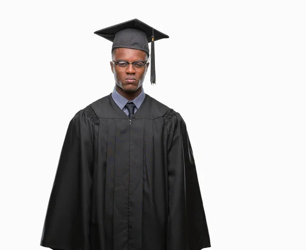 Mladý Absolvent Afroamerické Muže Izolované Pozadí Skeptik Nervózní Zamračený Naštvaný — Stock fotografie