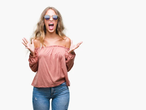 Schöne Junge Blonde Frau Mit Retro Sonnenbrille Über Isoliertem Hintergrund — Stockfoto