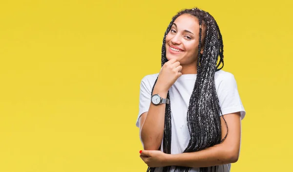 Young Gevlochten Hair Afrikaans Amerikaans Meisje Geïsoleerde Achtergrond Zoek Vertrouwen — Stockfoto