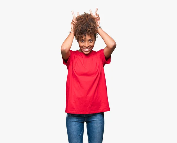 Linda Jovem Afro Americana Sobre Fundo Isolado Posando Engraçado Louco — Fotografia de Stock