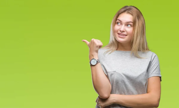 Mulher Caucasiana Jovem Sobre Fundo Isolado Sorrindo Com Rosto Feliz — Fotografia de Stock