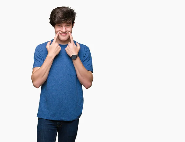 Joven Hombre Guapo Vistiendo Camiseta Azul Sobre Fondo Aislado Sonriendo — Foto de Stock