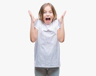 Genç güzel kız deli kutluyor ve silah ile başarı için heyecanlı çığlık kaldırdı ve açık gözleri hayret izole arka plan yüzünden. Kazanan kavramı