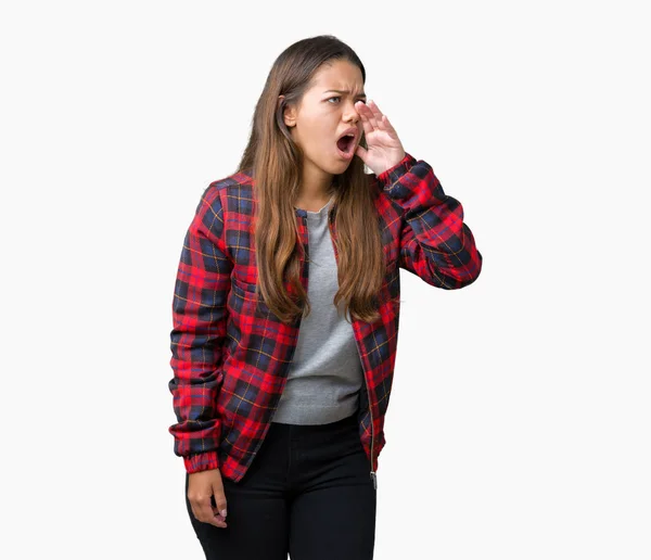 Junge Schöne Brünette Frau Trägt Eine Jacke Über Isoliertem Hintergrund — Stockfoto