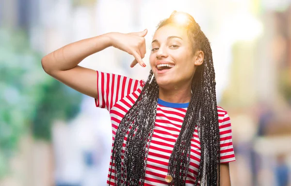 Young Gevlochten Hair Afrikaans Amerikaans Meisje Geïsoleerde Achtergrond Doen Glimlachen — Stockfoto