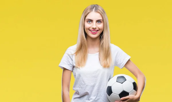 Junge Schöne Blonde Frau Hält Fußball Über Isolierten Hintergrund Mit — Stockfoto