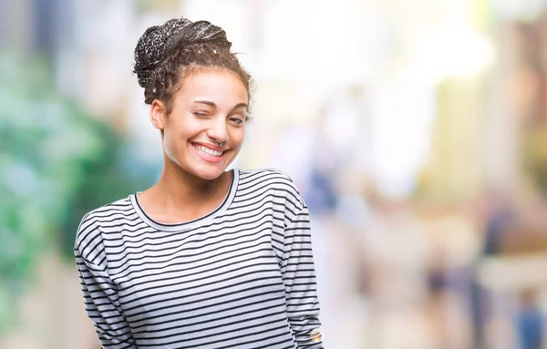 Young Gevlochten Hair Afrikaans Amerikaans Meisje Trui Dragen Geïsoleerde Achtergrond — Stockfoto