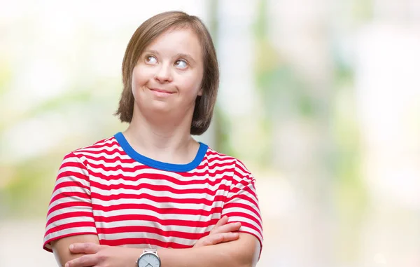 Mujer Adulta Joven Con Síndrome Sobre Fondo Aislado Sonriendo Mirando —  Fotos de Stock