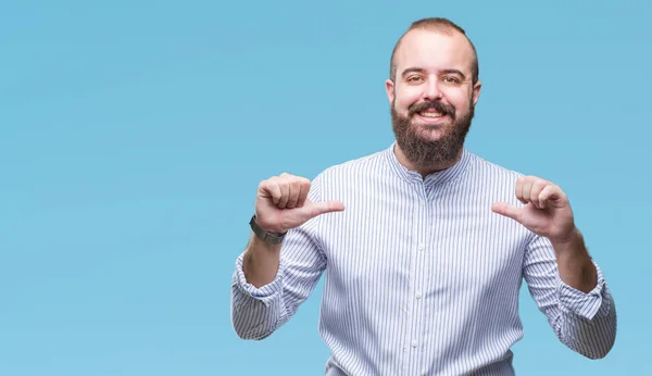 Young Caucasian Hipster Man Isolated Background Looking Confident Smile Face — Stock Photo, Image