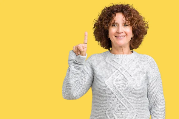 Senior Vrouw Mooi Midden Ager Winter Trui Dragen Geïsoleerde Achtergrond — Stockfoto