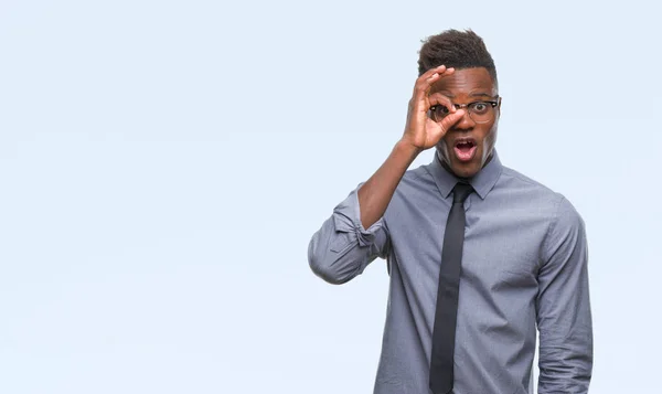 Jovem Homem Negócios Afro Americano Sobre Fundo Isolado Fazendo Gesto — Fotografia de Stock