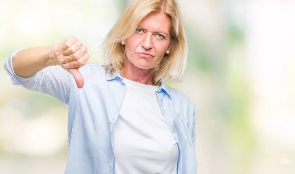 Middle Age Blonde Woman Isolated Background Looking Unhappy Angry Showing — Stock Photo, Image