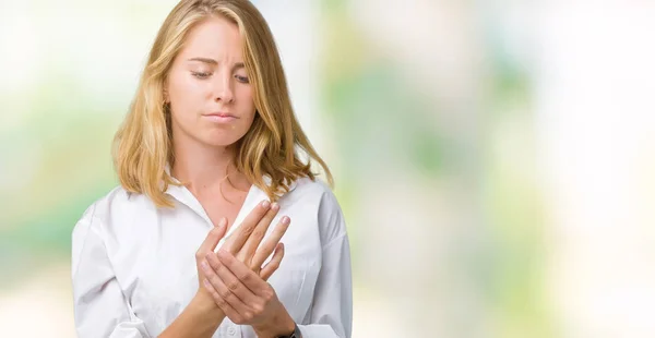 Mooie Jonge Zakenvrouw Geïsoleerde Achtergrond Lijden Pijn Handen Vingers Artritis — Stockfoto