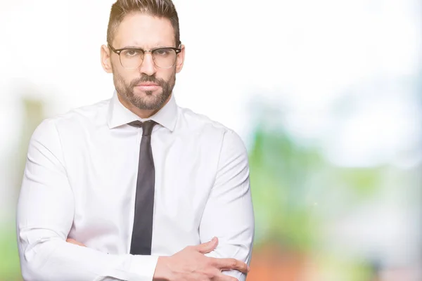 Junger Gutaussehender Geschäftsmann Mit Brille Über Isoliertem Hintergrund Skeptisch Und — Stockfoto