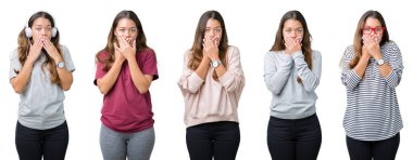 Güzel genç kadın izole arka plan ağız hata için elleriyle kapsayan şok yüzünden kolaj. Gizli kavramı.
