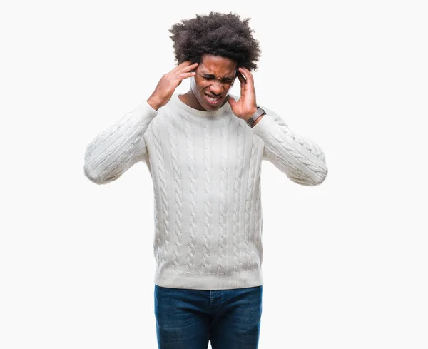 非裔美国男子在孤立的背景下 手头疼痛的头部 因为压力 患偏头痛 — 图库照片