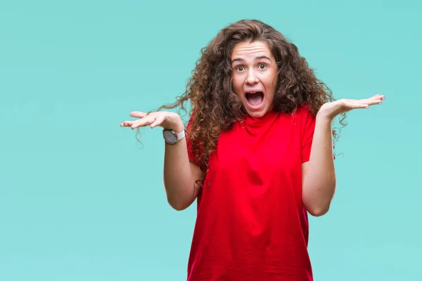 Schöne Brünette Lockige Haare Junge Mädchen Mit Lässigem Blick Über — Stockfoto