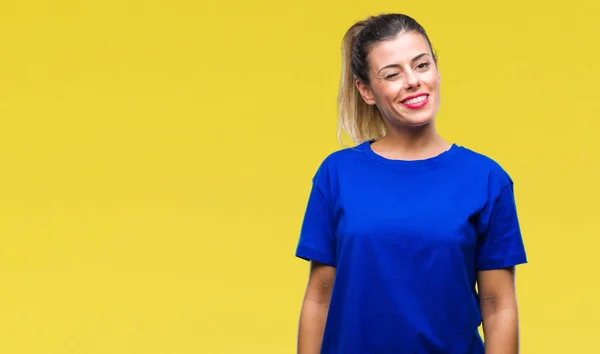 Junge Schöne Frau Trägt Legeres Blaues Shirt Über Isoliertem Hintergrund — Stockfoto