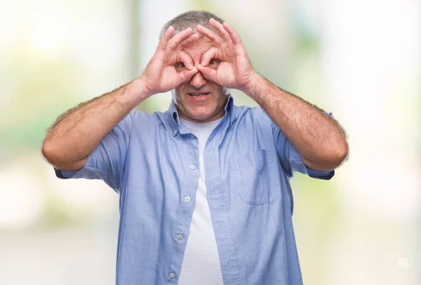 Hombre Mayor Guapo Sobre Fondo Aislado Haciendo Buen Gesto Como — Foto de Stock