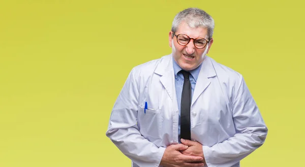Dokter Senior Yang Tampan Ilmuwan Pria Profesional Mengenakan Mantel Putih — Stok Foto
