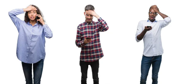 Beszélő Fiatalok Textil Használ Smartphone Több Mint Hangsúlyozta Fej Megdöbbent — Stock Fotó