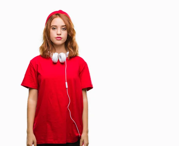 Young Beautiful Hipster Woman Isolated Background Wearing Headphones Cap Serious — Stock Photo, Image