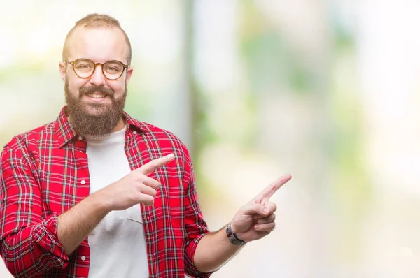 Young Caucasian Hipster Man Wearing Glasses Isolated Background Smiling Looking — Stock Photo, Image