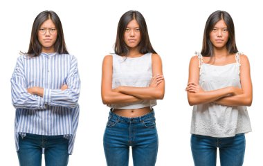 Kolaj Asyalı Genç kadın ayakta gözlük üzerinde beyaz bir arka plan şüpheci ve çapraz kolları olan yüzündeki gergin, onaylamayan ifade izole. Negatif kişi.