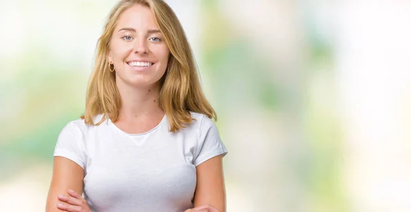 Belle Jeune Femme Portant Shirt Blanc Décontracté Sur Fond Isolé — Photo