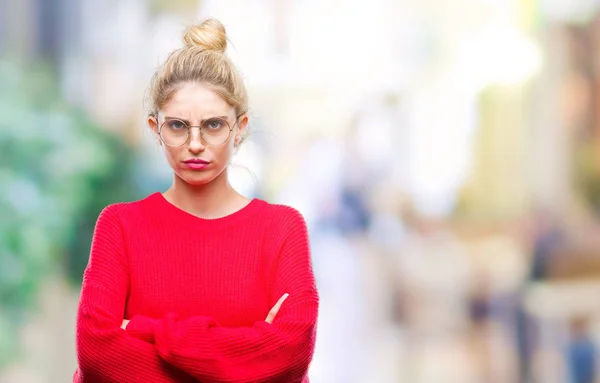 Ung Vacker Blond Kvinna Klädd Röd Tröja Och Glasögon Över — Stockfoto