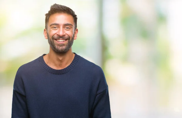 Uomo Ispanico Adulto Sfondo Isolato Con Sorriso Felice Fresco Sul — Foto Stock