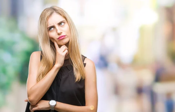 Unga Vackra Blonda Och Blå Ögon Kvinna Över Isolerad Bakgrund — Stockfoto