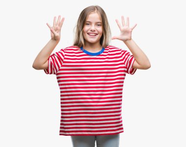 Genç güzel kız gösterilen ve parmakları ile işaret izole arka plan üzerinde numara 9 kendinden emin ve mutlu gülümseyerek süre.