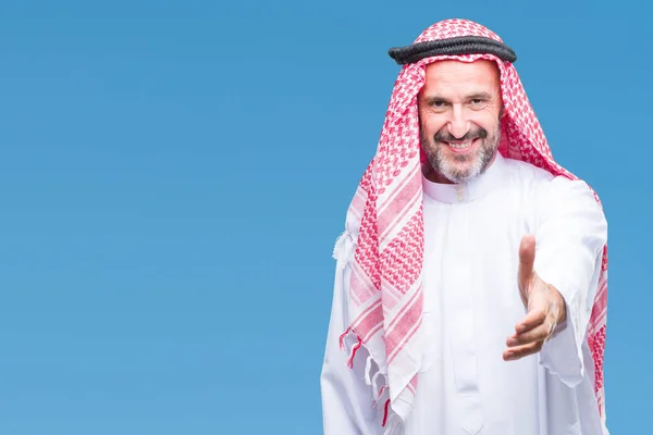 Magas Rangú Arab Ember Keffiyeh Felett Mosolygó Barátságos Kínál Kézfogás — Stock Fotó