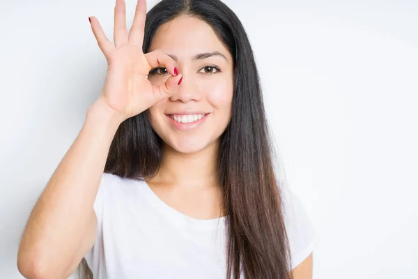 Beautiful Brunette Woman Isolated Background Doing Gesture Hand Smiling Eye — Stock Photo, Image