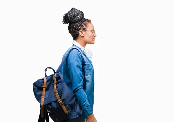 Молодые Плетеные Волосы Африканская Студентка Девушка Носит Рюкзак Изолированном Фоне — стоковое фото