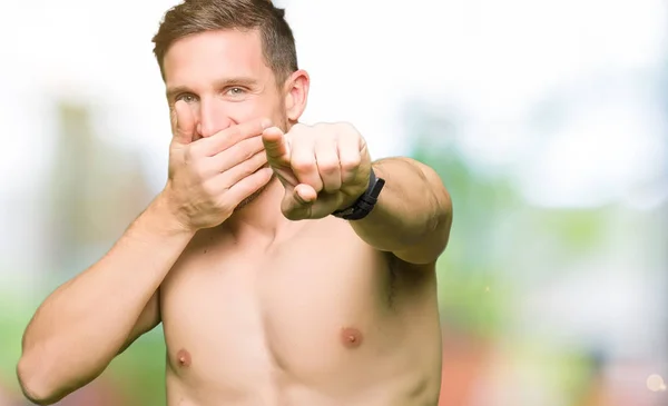 Handsome Shirtless Man Showing Nude Chest Laughing You Pointing Camera — Stock Photo, Image