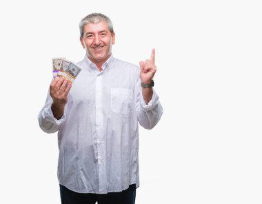 Arka plan bir fikir veya parmakla gülen yüz, bir numara ile soru ile sürpriz yakışıklı komuta sizde holding para demet izole