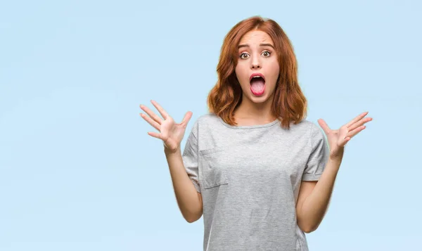 Young Beautiful Woman Isolated Background Celebrating Crazy Amazed Success Arms — Stock Photo, Image