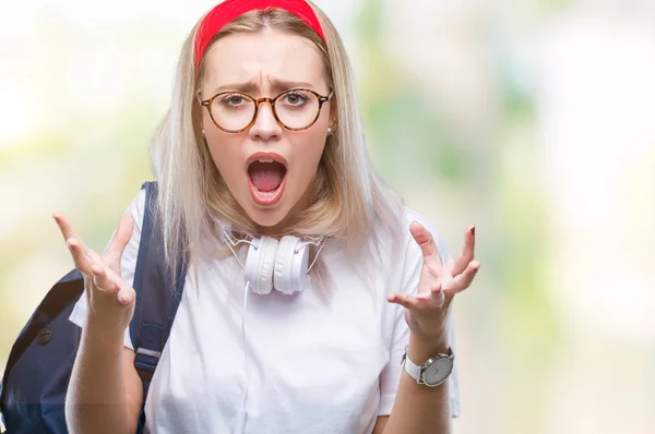 Junge Blonde Studentin Mit Brille Und Rucksack Vor Isoliertem Hintergrund — Stockfoto