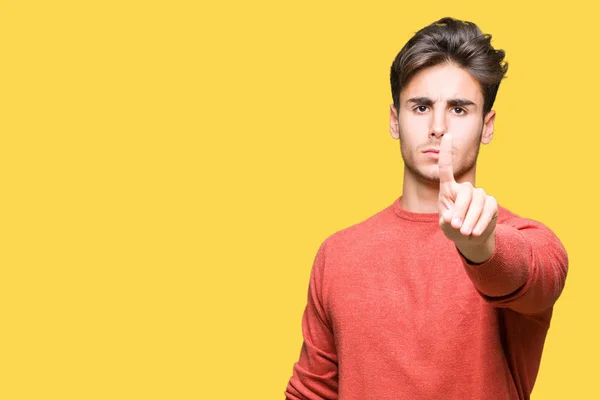 Zole Genç Yakışıklı Adam Arka Plan Işaret Parmağını Kızgın Ifade — Stok fotoğraf