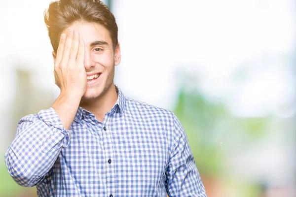 Jonge Knappe Zakenman Geïsoleerde Achtergrond Die Betrekking Hebben Een Oog — Stockfoto