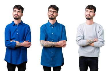 Genç adam görünümlü yan ve dik dik bakma uzağa düşünce gülümseyen izole arka plan üzerine kolaj.